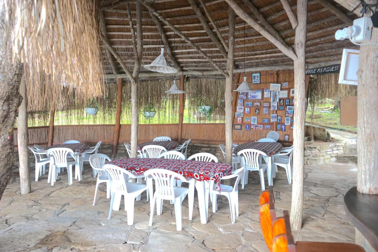 Nhambavale Lodge シーデンゲーリ エクステリア 写真
