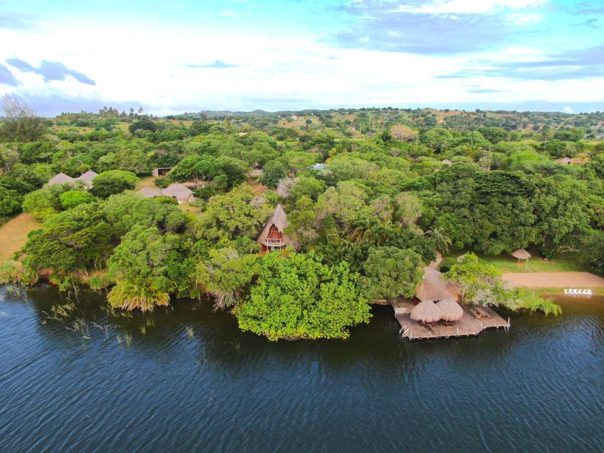 Nhambavale Lodge シーデンゲーリ エクステリア 写真